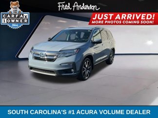 Used 2022 Honda Pilot Touring image 1