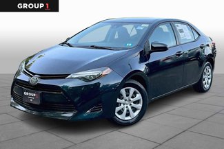 Used 2018 Toyota Corolla LE image 1