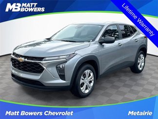 Used 2025 Chevrolet Trax LS image 1