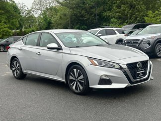 Used 2022 Nissan Altima 2.5 SV image 1