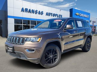 Used 2020 Jeep Grand Cherokee Laredo w/ Laredo X Package image 1