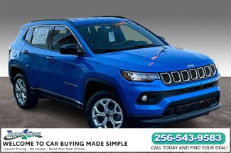 New 2025 Jeep Compass Latitude image 1