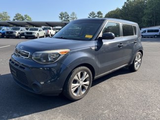 Used 2015 Kia Soul + image 1