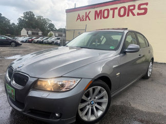 Used 2011 BMW 328i xDrive Sedan image 1