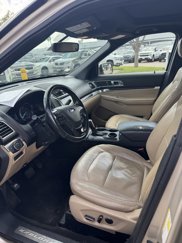 Used 2017 Ford Explorer Limited image 1