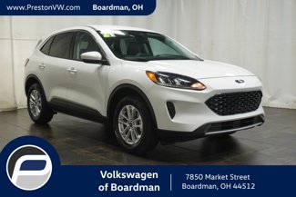 Used 2021 Ford Escape SE image 1