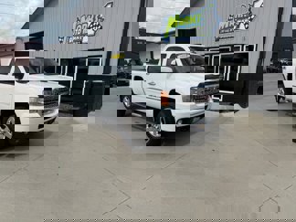 Used 2014 GMC Sierra 2500 Denali w/ Suspension Package, Off-Road image 1