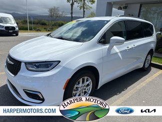 Used 2022 Chrysler Pacifica Touring-L image 1