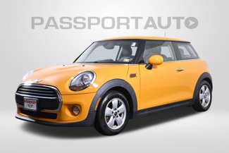 Used 2016 MINI Cooper 2-Door Hardtop image 1