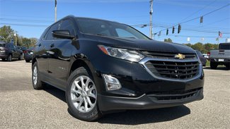 Used 2018 Chevrolet Equinox LT w/ Sun & Infotainment Package image 1