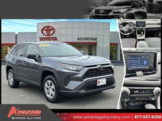 Used 2022 Toyota RAV4 LE image 1