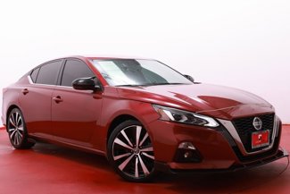 Used 2019 Nissan Altima 2.5 SR w/ SR Premium Package image 1