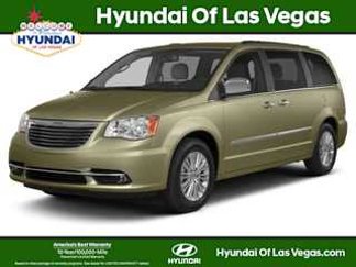Used 2013 Chrysler Town & Country Touring image 1