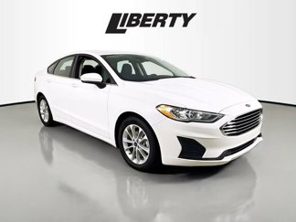 Used 2020 Ford Fusion SE image 1