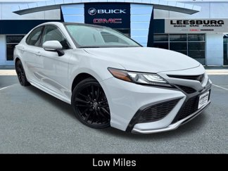Used 2022 Toyota Camry XSE image 1