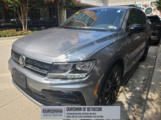 Used 2020 Volkswagen Tiguan SE R-Line w/ 3rd Row Seat Package image 1
