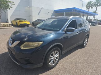 Used 2016 Nissan Rogue SV image 1