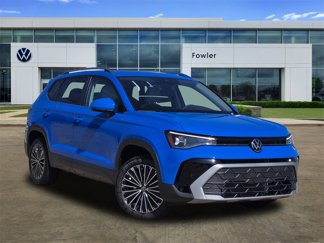 New 2025 Volkswagen Taos SE image 1