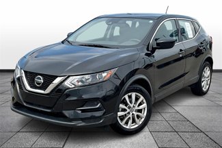 Used 2022 Nissan Rogue Sport S image 1