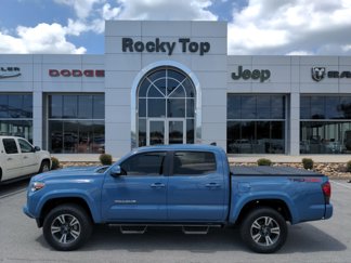 Used 2019 Toyota Tacoma TRD Sport image 1