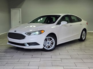 Used 2018 Ford Fusion SE w/ Fusion SE Technology Package image 1
