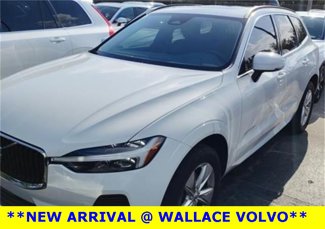 Used 2022 Volvo XC60 B5 Momentum image 1