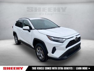 Used 2024 Toyota RAV4 XLE image 1