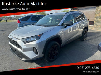 Used 2019 Toyota RAV4 LE image 1