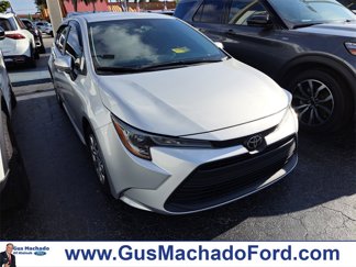 Used 2024 Toyota Corolla LE image 1