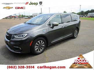Used 2022 Chrysler Pacifica Limited image 1