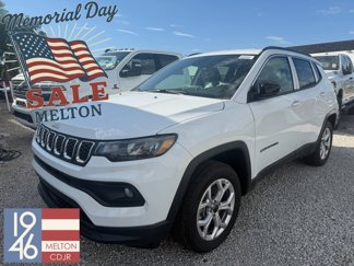 New 2025 Jeep Compass Latitude image 1