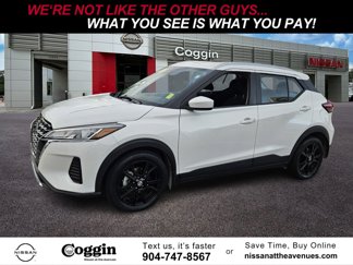Used 2021 Nissan Kicks SV image 1