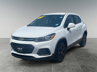 Used 2021 Chevrolet Trax LS image 1