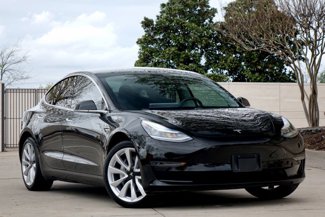 Used 2020 Tesla Model 3 Standard Range Plus image 1