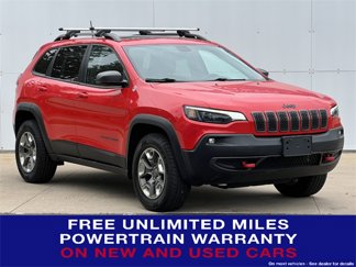 Used 2019 Jeep Cherokee Trailhawk image 1
