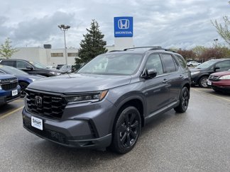 Certified 2025 Honda Pilot Black Edition image 1