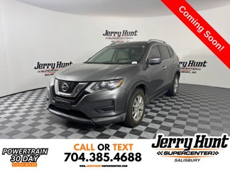 Used 2017 Nissan Rogue SV w/ SV Premium Package image 1