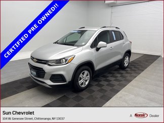 Certified 2022 Chevrolet Trax LT w/ LT Convenience Package image 1
