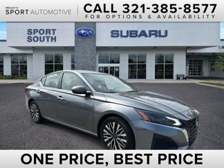 Used 2023 Nissan Altima 2.5 SV image 1