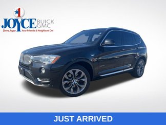Used 2017 BMW X3 xDrive28i image 1