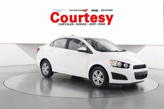 Used 2015 Chevrolet Sonic LT image 1