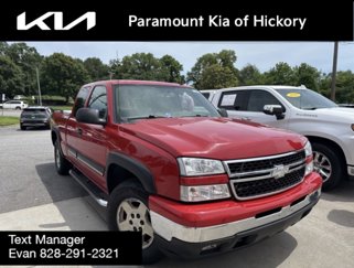 Used 2007 Chevrolet Silverado 1500 LT w/ Extended Cab Value Package image 1
