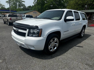 Used 2011 Chevrolet Suburban LT w/ Luxury Package image 1