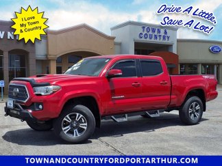 Used 2018 Toyota Tacoma TRD Off-Road image 1