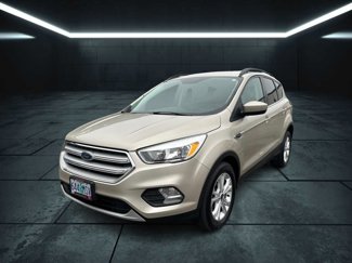 Used 2018 Ford Escape SE image 1