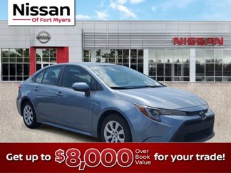 Used 2022 Toyota Corolla LE image 1