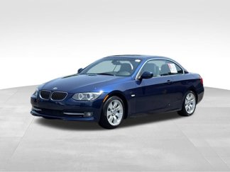 Used 2011 BMW 335i Convertible image 1