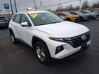 Used 2022 Hyundai Tucson SE image 1