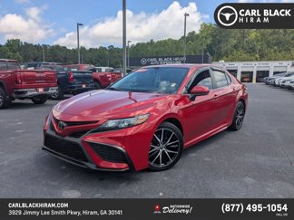 Used 2021 Toyota Camry SE image 1
