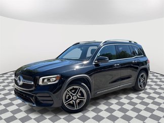 Used 2022 Mercedes-Benz GLB 250 image 1